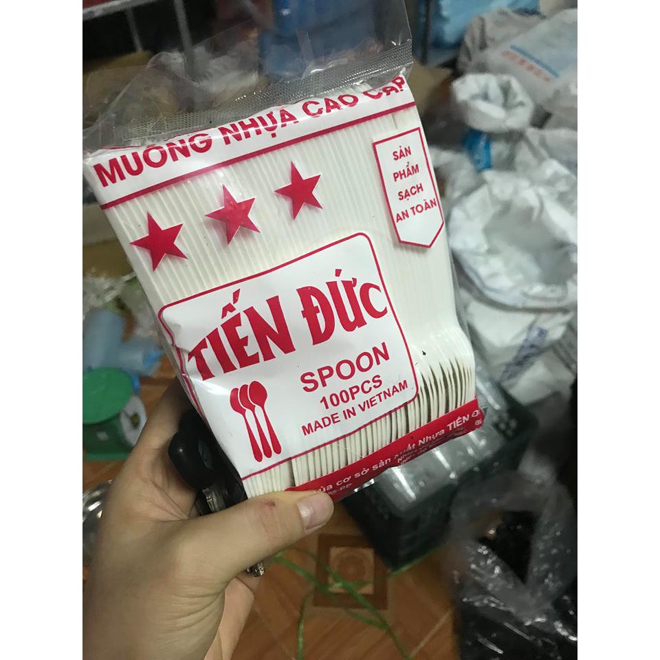 100 Thìa Nhựa Trắng Sứ dùng 1 lần