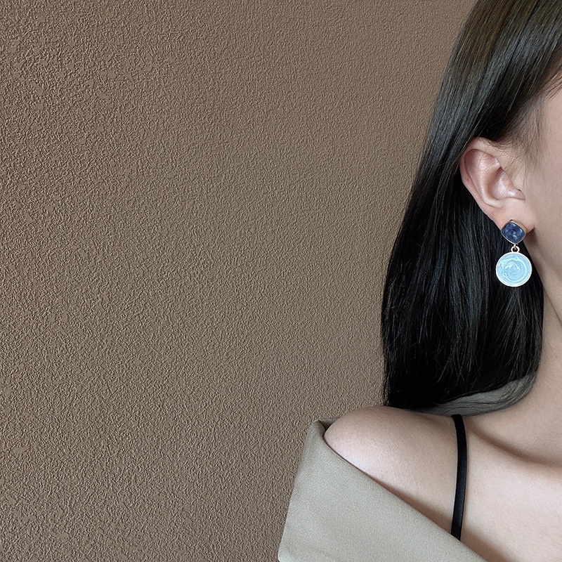 Khuyên tai đính đá nhiều màu sắc phong cách Hàn Quốc cổ điển cá tính dành cho nữ