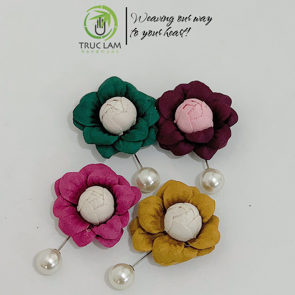 Phụ Kiện Ghim Cài Aó Bông Hoa Trà 2 Lớp Vải Bọc Sáp Đính Hạt Trai A Trúc Lâm Handmade