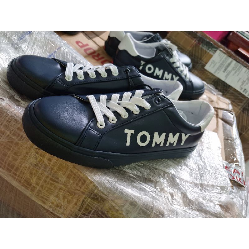 Giày Tommy  - Hàng Auth mua tại Mỹ