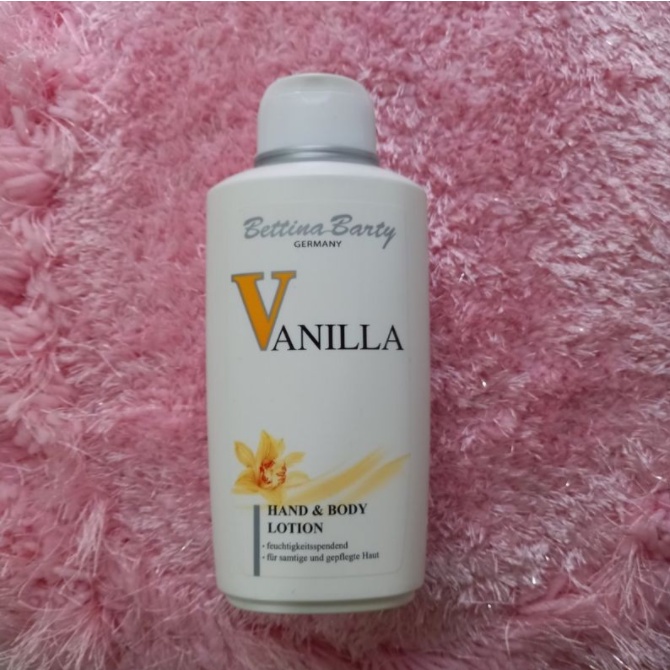 Sữa tắm trắng da hương nước hoa Vanilla Đức thơm nồng nàn cấp ẩm cho da - Shop Viloet