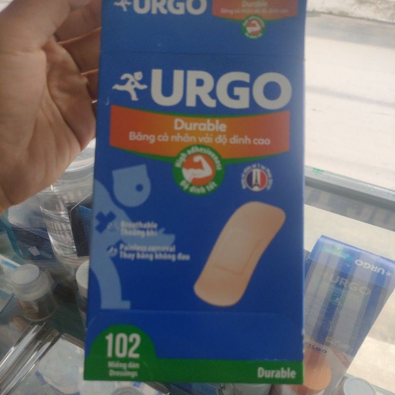 băng cá nhân ugo