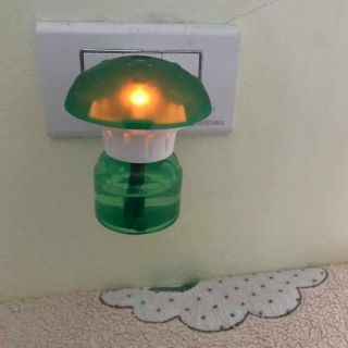 Đèn đuổi muỗi tinh dầu Hàn Quốc