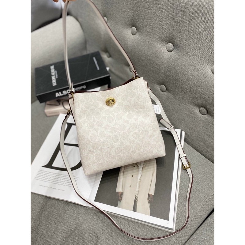 Túi bucket dư xịn