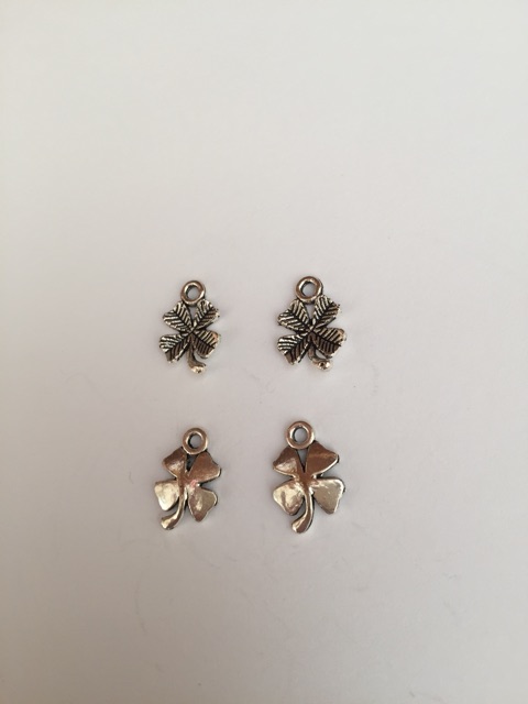 Charm Hình Cỏ 4 Lá Bạc Thái Xâu Vòng