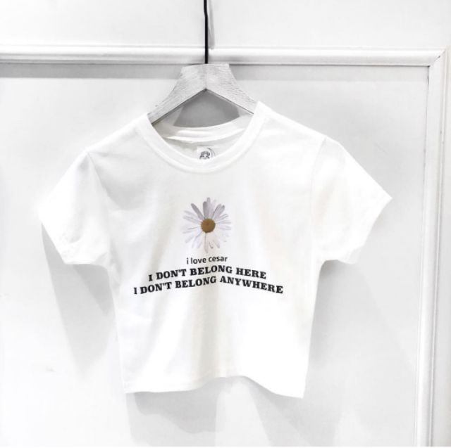 [Mã FAMAYWA giảm 10K đơn 50K] Áo thun croptop body thêu hoa cúc giữa | BigBuy360 - bigbuy360.vn