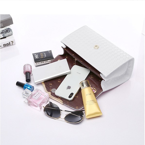 Túi Đeo Chéo Khóa Bấm T27 Màu Trắng