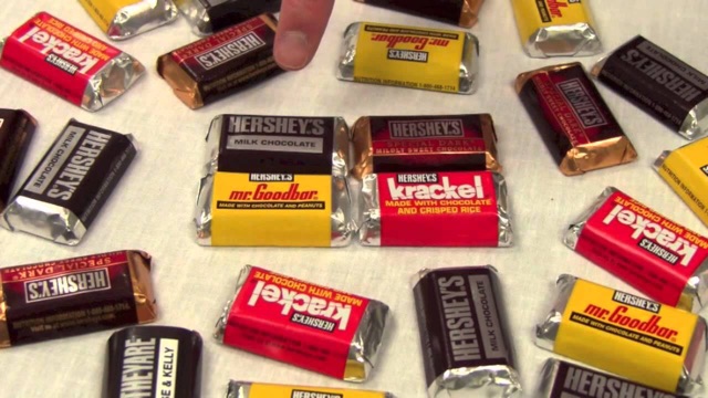 | Date 08/2024 | HERSHEY'S MINIATURES SOCOLA MIX 4 LOẠI MỸ