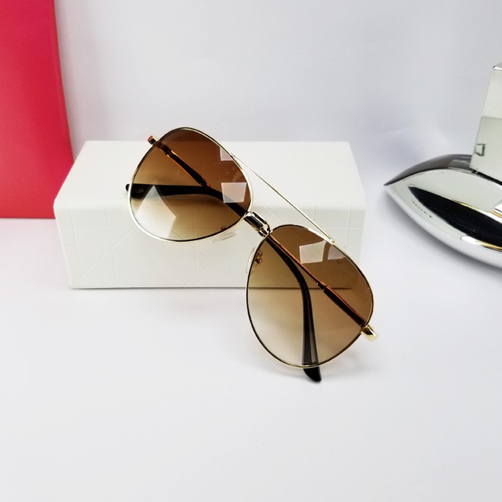 (Video test UV) Kính nam thời trang chống tia UV - Bảo hành 12 tháng - Giá sỉ | BigBuy360 - bigbuy360.vn