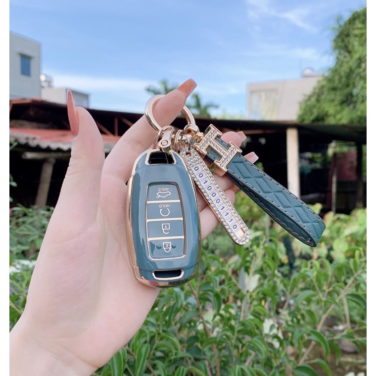 Bao Đựng Chìa Khóa silicon Mạ Bạc Cho Hyundai Accent 2021-2022 Accent 4 Nút