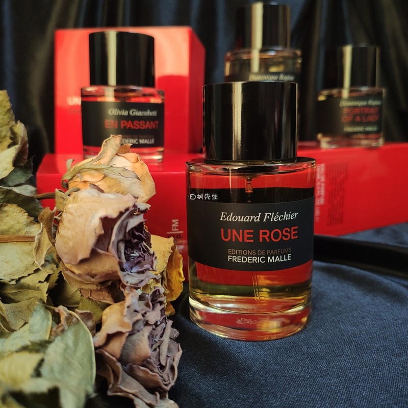 Mẫu thử nước hoa Frederic Malle Une Rose 5ml/10ml/20ml | BigBuy360 - bigbuy360.vn