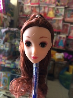 Đầu búp bê -mắt chớp
