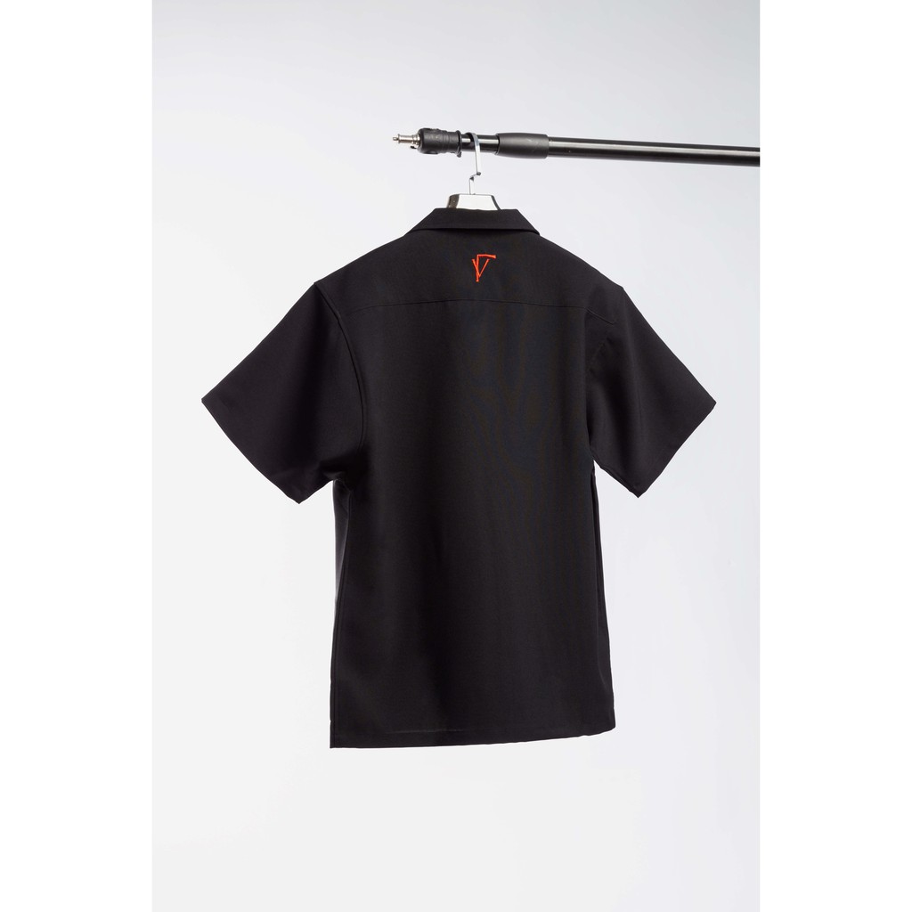 Áo Sơ Mi Ngắn Tay Nam Nữ Phom Rộng FVNXY Đen Trơn Thời Thượng | BigBuy360 - bigbuy360.vn