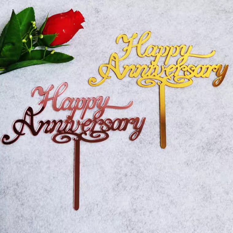 Cắm chữ mica, topper Happy Anniversary cắm bánh kem màu vàng,  Anniversary cake (Dịch: Chúc mừng vào ngày kỷ niệm)