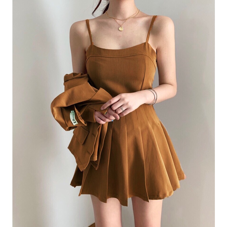Set Đầm 2 Dây Và Áo Khoác Vest Mã t13