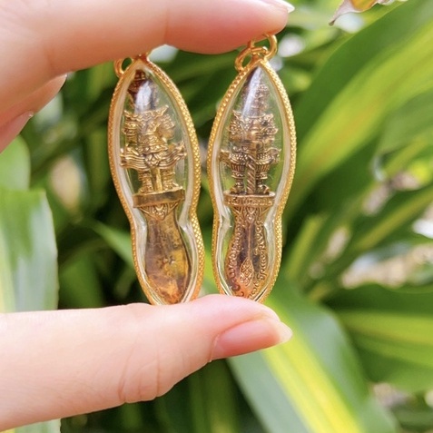 Dao chém vía Thần Taowessuwan Thái Lan chính hãng