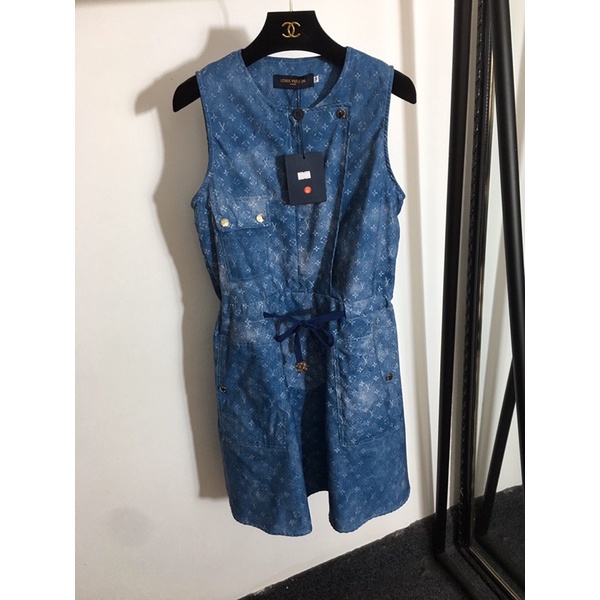váy nữ không tay mới in logo viễn thị lưng thun không tay áo vest màu xanh lam louis vuitton LV