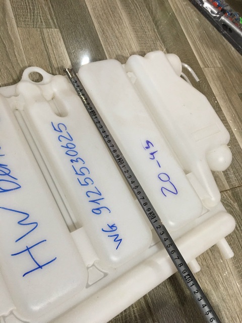 Sản phẩm gia đình làm: Combo 4 Bình nước phụ hổ vồ ben 371 (VG9125530625)