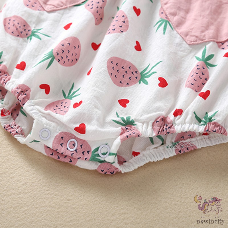 Trang phục jumpsuit tay loe họa tiết quả dứa + nón cho bé gái