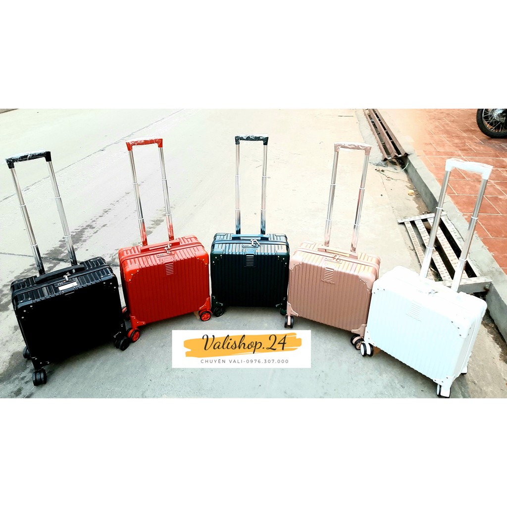 "Size 18" Vali chuyên dụng khi đi máy bay siêu nhẹ, tặng kèm bọc vali và sticker