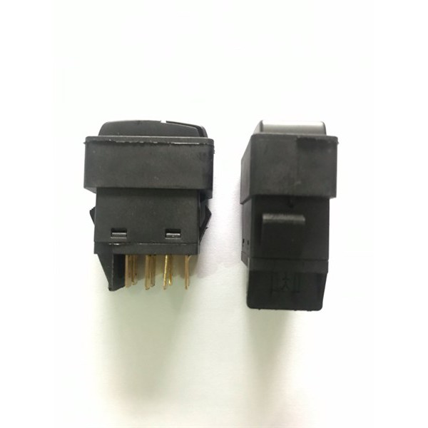 Công tắc Gài cầu