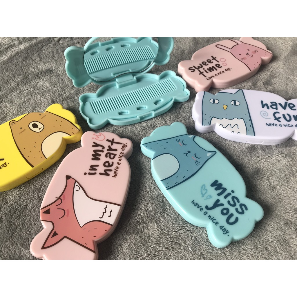 Bộ Gương Lược Cầm Tay Hình Viên Kẹo Siêu Dễ Thương Nhiều Mẫu Đa Dạng