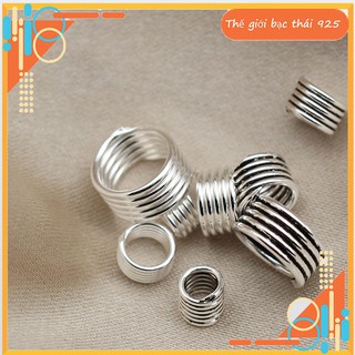 Charm bạc chặn hạt họa tiết lò xo