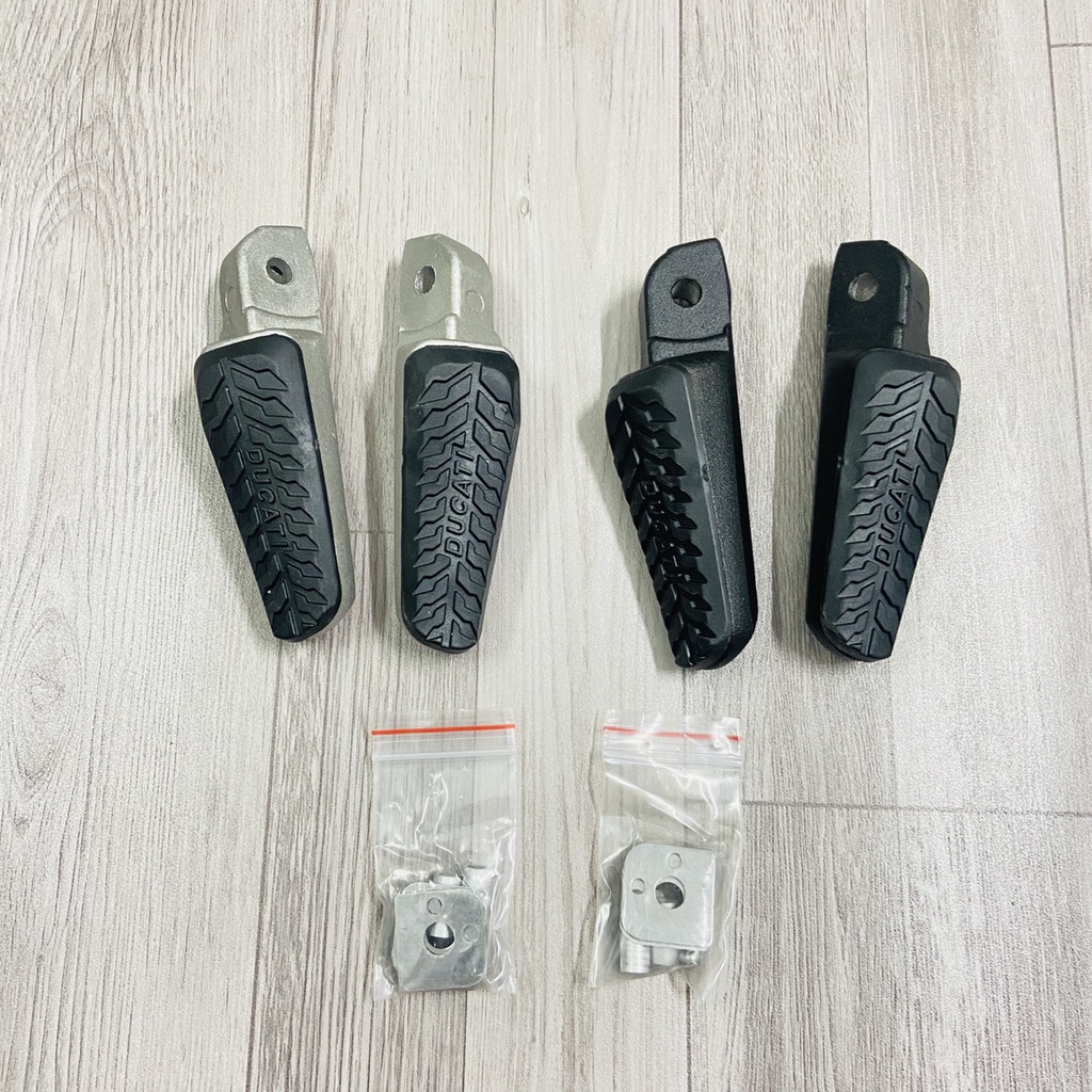 Gác chân ducati gắn cho các dòng xe Yamaha, Honda