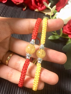 Vòng tay tết dây may mắn