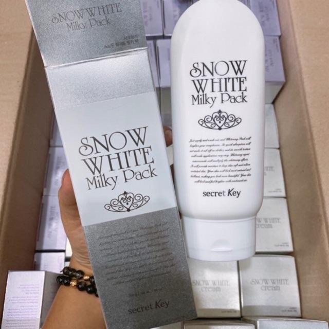 Kem Dưỡng BODY Snow White