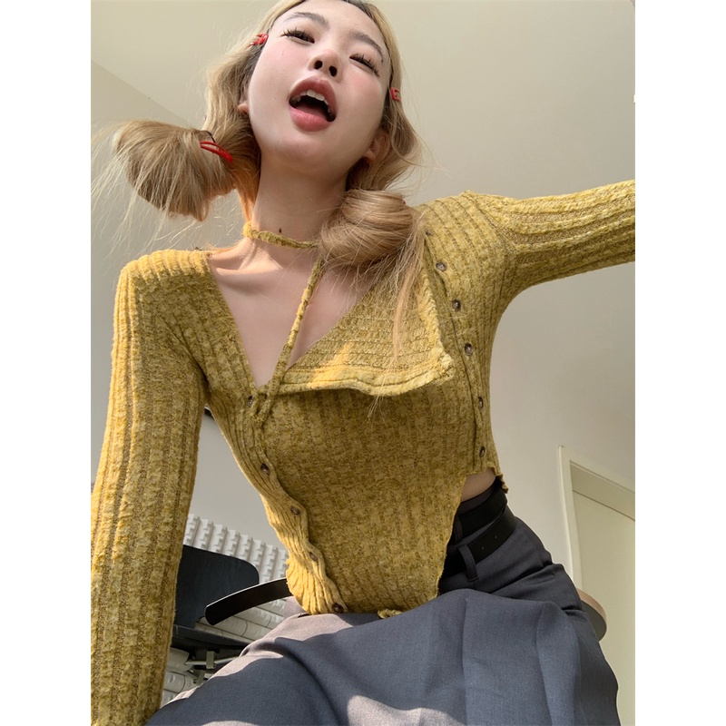 QKOOLE  Korean women's clothing Fashion solid color croptop knit long sleeve top