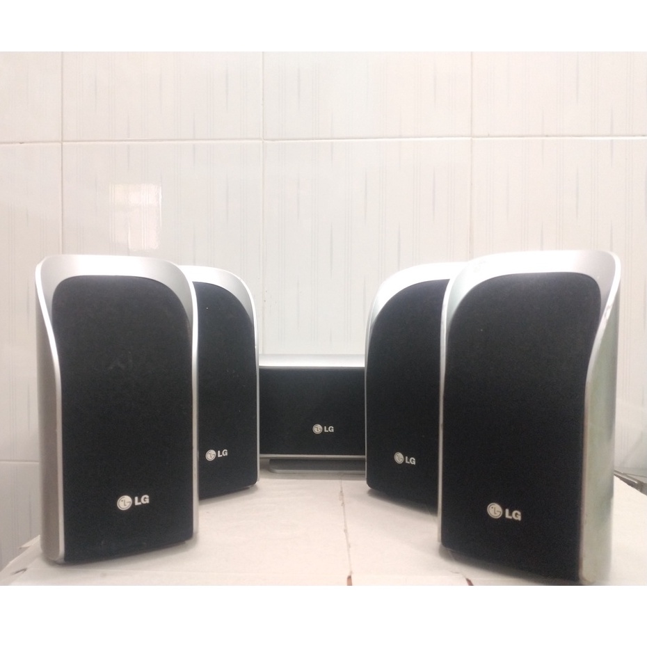 5 loa LG LH-T552SB của 5.1 đồ cũ xịn nghe ok 100%