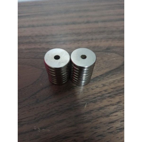 Nam châm D20*3.5 lỗ côn 4 mm lực hút siêu mạnh