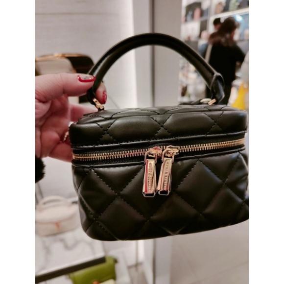 Túi cê ka trần trám dáng cốp có quai cầm và dây đeo chéo kèm hộp hàng cao cấp