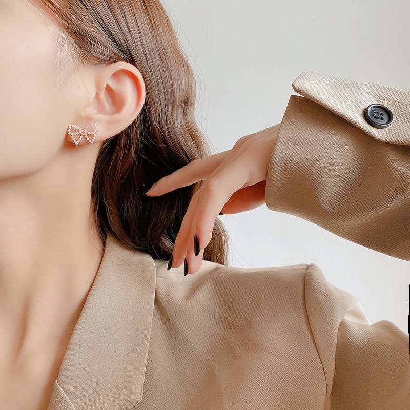 Bông Tai Hình Nơ/Hoa/Gấu/Cún Đính Ngọc Trai Phong Cách Hàn Quốc Ngọt Ngào