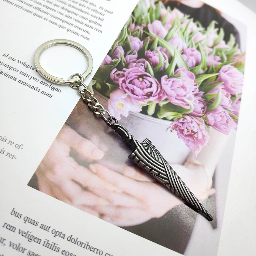 Vòng cổ / Móc Khóa Mặt Hình Thanh Kiếm Thời Trang