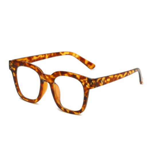 Kính Bảo Hộ Mắt Chống Bụi Trong Suốt Tiện Dụng