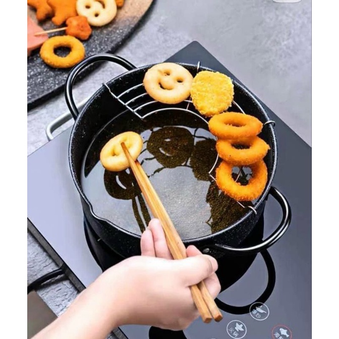 NỒI CHIÊN LỌC DẦU SIZE 20CM KÈM VỈ GÁC DẦU
