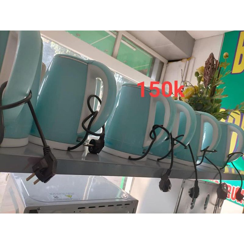 Ấm siêu tốc Sunhouse SHD1050 1.5 Lít