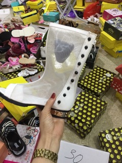 Giày boot bé gái habgf quảng châu
