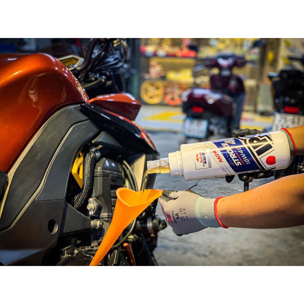 Combo 3 chai nhớt xe đua tổng hợp 100% gốc Ester 4T Ipone Stroke 4 Racing (1L) + 1 Engine Cleaner (300ml)