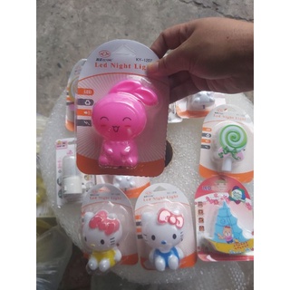 Đèn ngủ có công tắc nhiều mẫu( màu ngẩu nhiên)