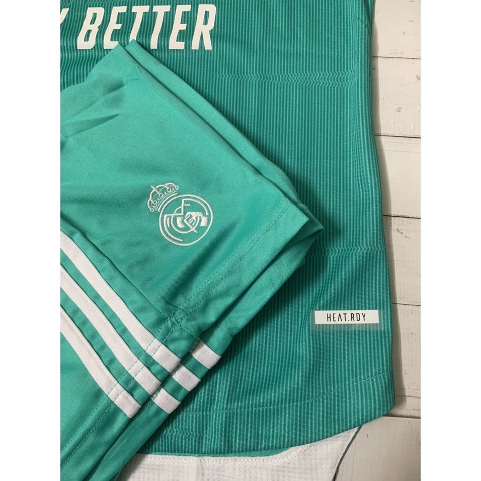 Áo Bóng Đá CLB Real Madrid - Mẫu Training 2022 - Vải Polyester Gai Thái