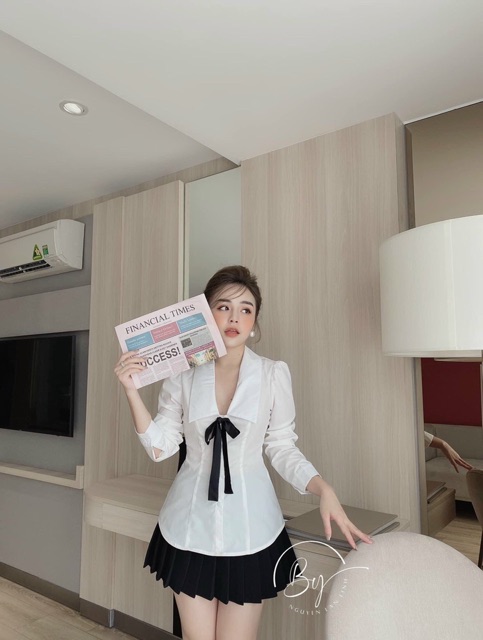 SET AO SƠ MI CÔ NƠ + CHÂN VÁY