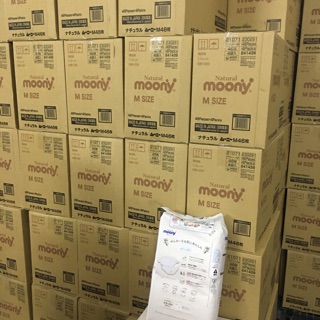 [ MẪU MỚi ] Bỉm Tã Dán Moony Natural Newborn 63 miếng