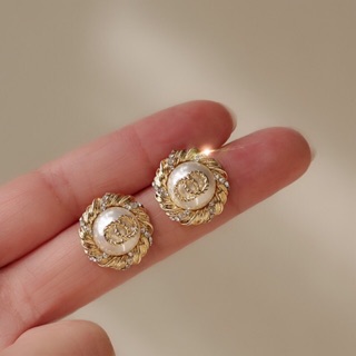 [mã skamclu8 giảm 10% cho đơn từ 100k] khuyên tai [bt015]