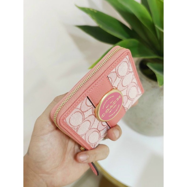 Ví COACH - Lonnie Small Zip Around Wallet siêu cưng
