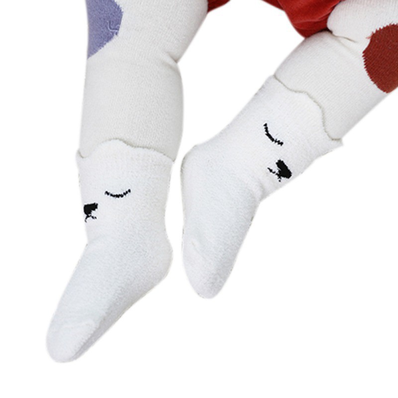 Đôi vớ giữ ấm đáng yêu dành cho bé