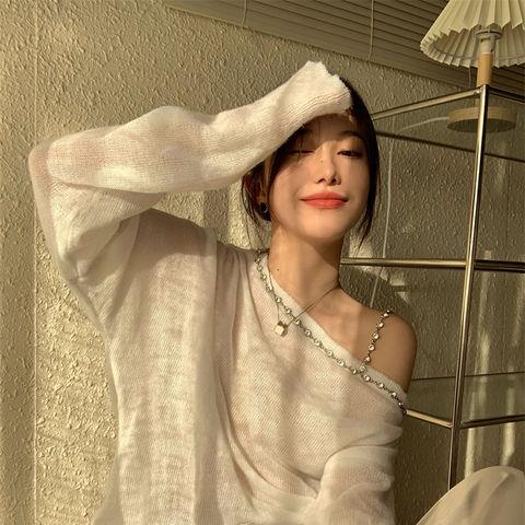 Áo dệt kim chui đầu dáng rộng hở vai đính đá thời trang mùa thu mới 2021 cho nữ | BigBuy360 - bigbuy360.vn