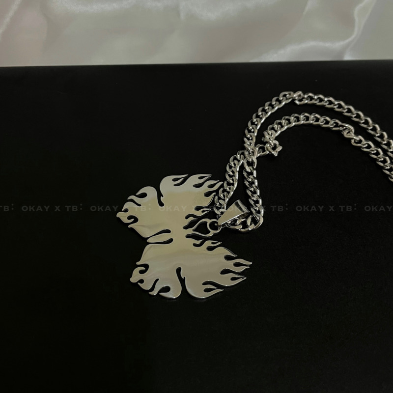 vòng cổ Mặt Hình Bươm Bướm Dễ Thương Cho Nữ